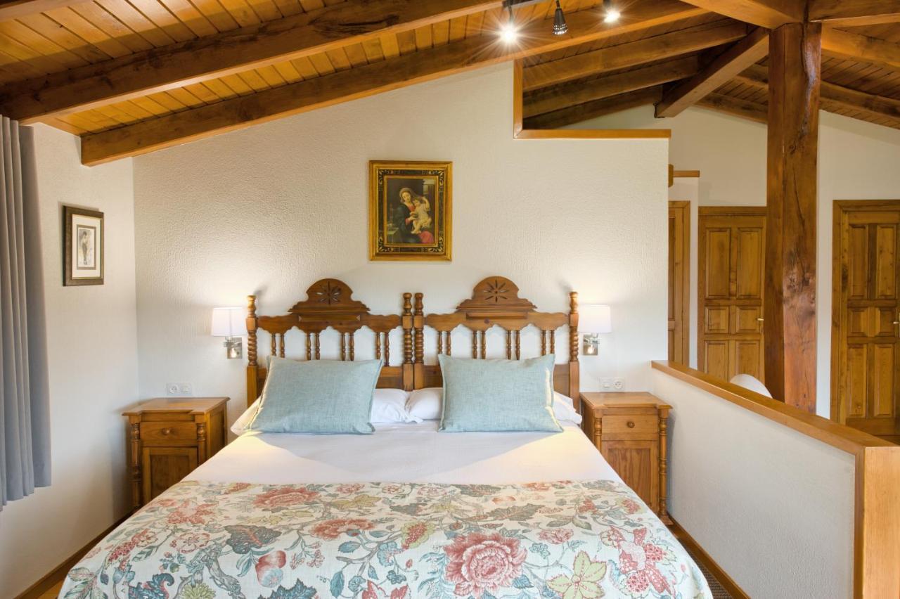 Casas Rurales El Llugaron Miravalles Bagian luar foto